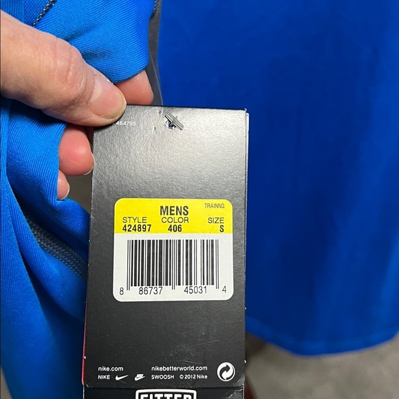 NWT Men’s or Women’s Nike Pro Combat insulated base layer small - Picture 3 of 6